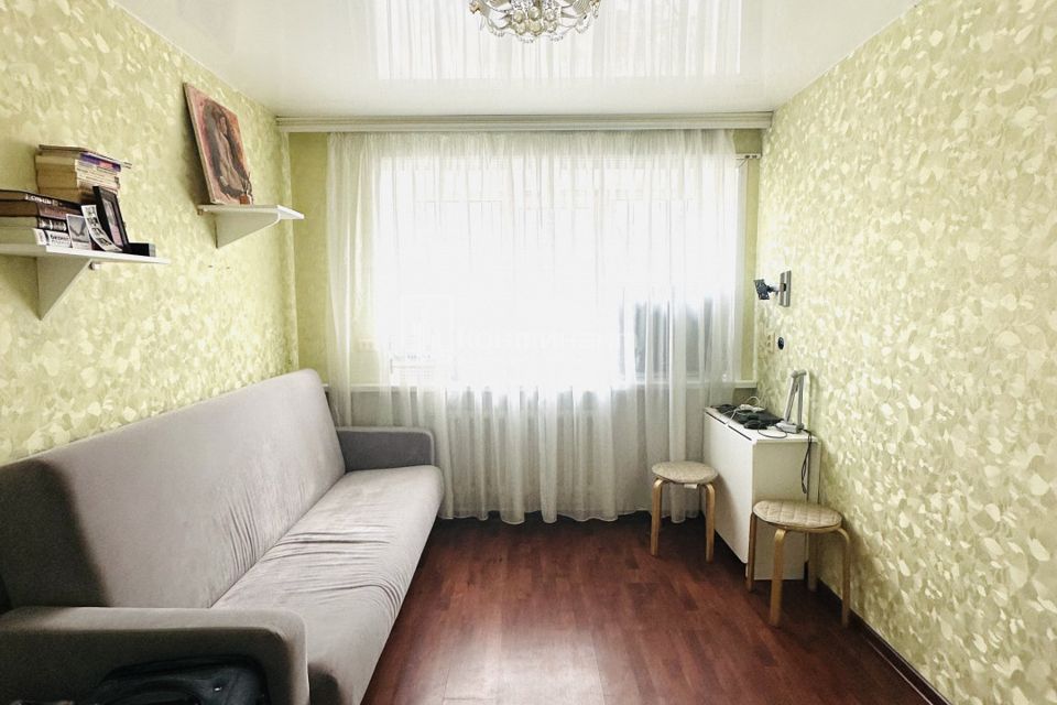 Продаётся 6 комнат в 6-комн. квартире, 110 м²