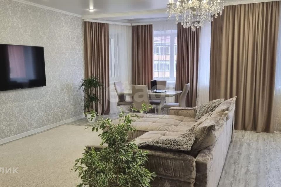 Продаётся 3-комнатная квартира, 85.2 м²