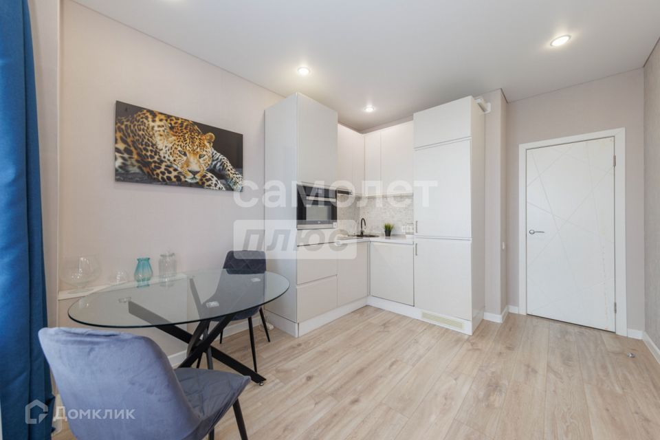Продаётся 1-комнатная квартира, 43.8 м²
