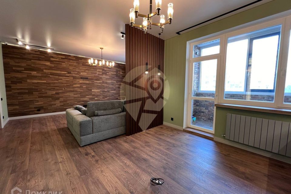 Продаётся 4-комнатная квартира, 170 м²
