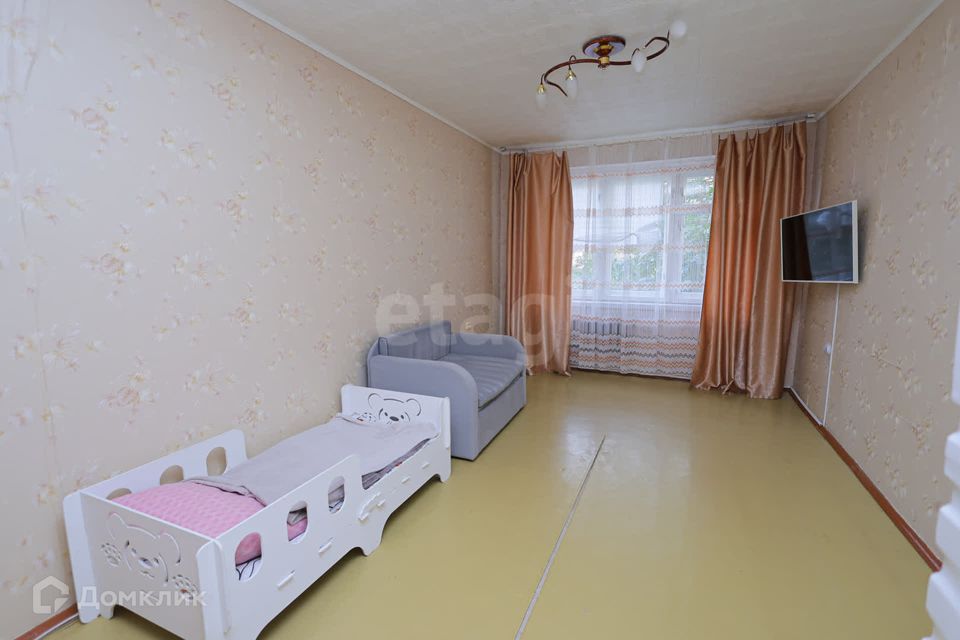 Продаётся 3-комнатная квартира, 65.5 м²