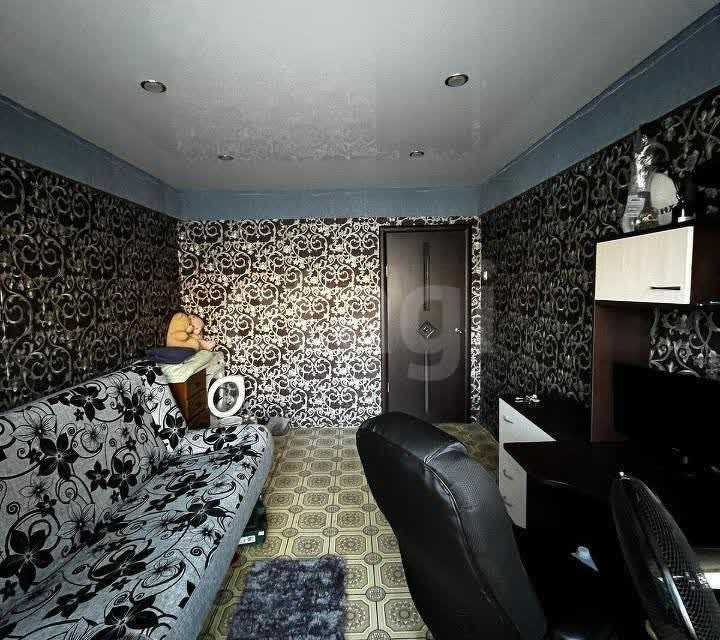 Продаётся комната в 1-комн. квартире, 13 м²