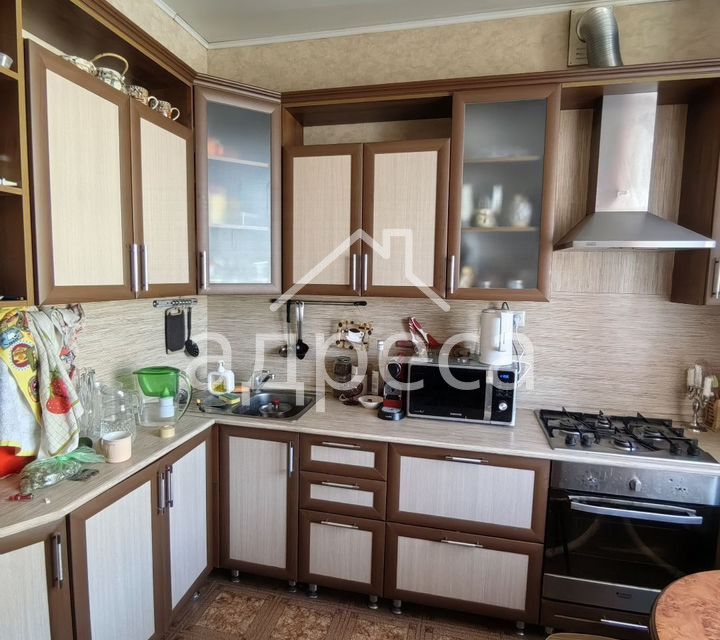 Продаётся 3-комнатная квартира, 70.3 м²