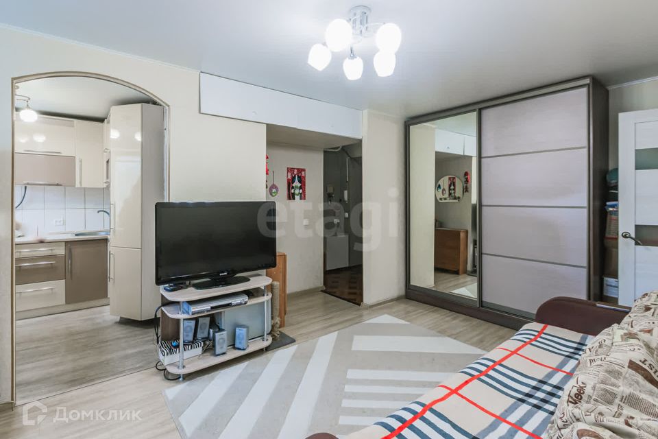Продаётся 3-комнатная квартира, 42 м²