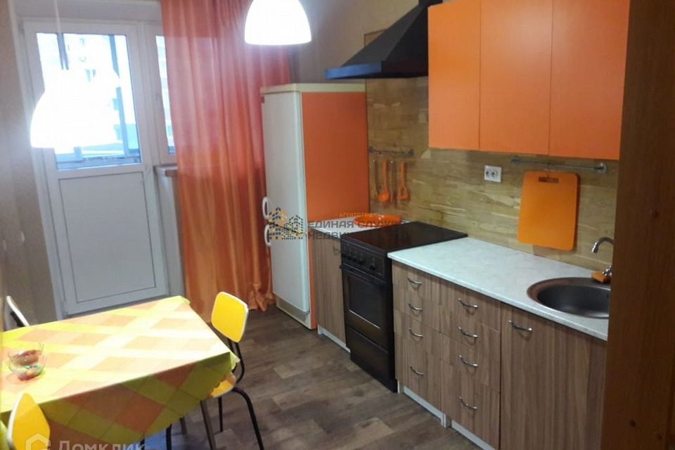 Сдаётся 2-комнатная квартира, 59 м²