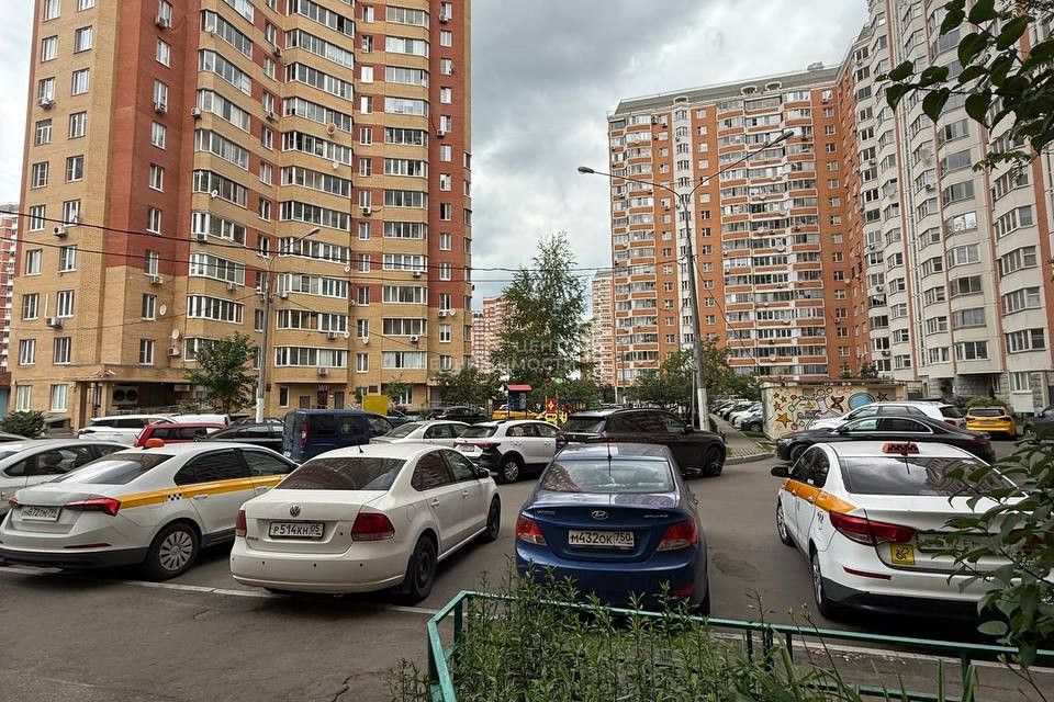 Продаётся 2-комнатная квартира, 51.5 м²