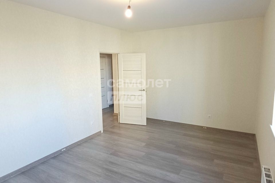 Продаётся 2-комнатная квартира, 55.9 м²