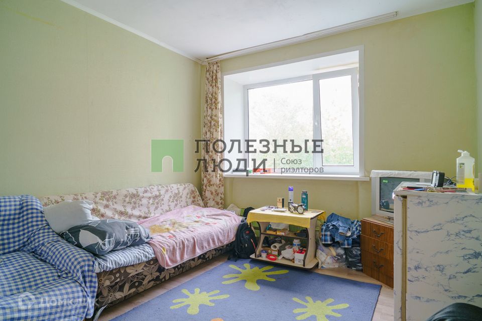 Продаётся комната в 1-комн. квартире, 12.5 м²
