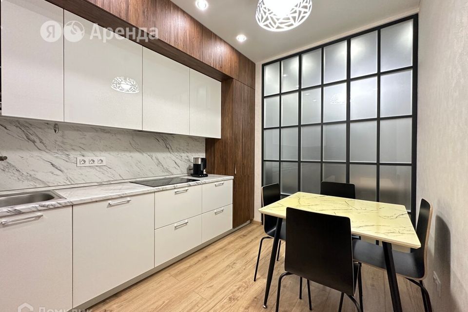 Сдаётся 3-комнатная квартира, 77 м²