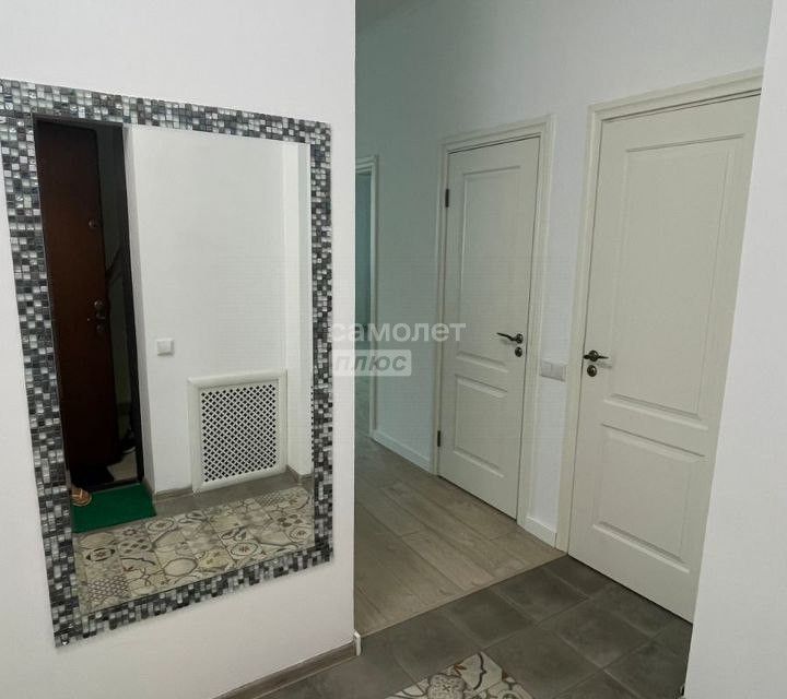 Продаётся 2-комнатная квартира, 81.5 м²