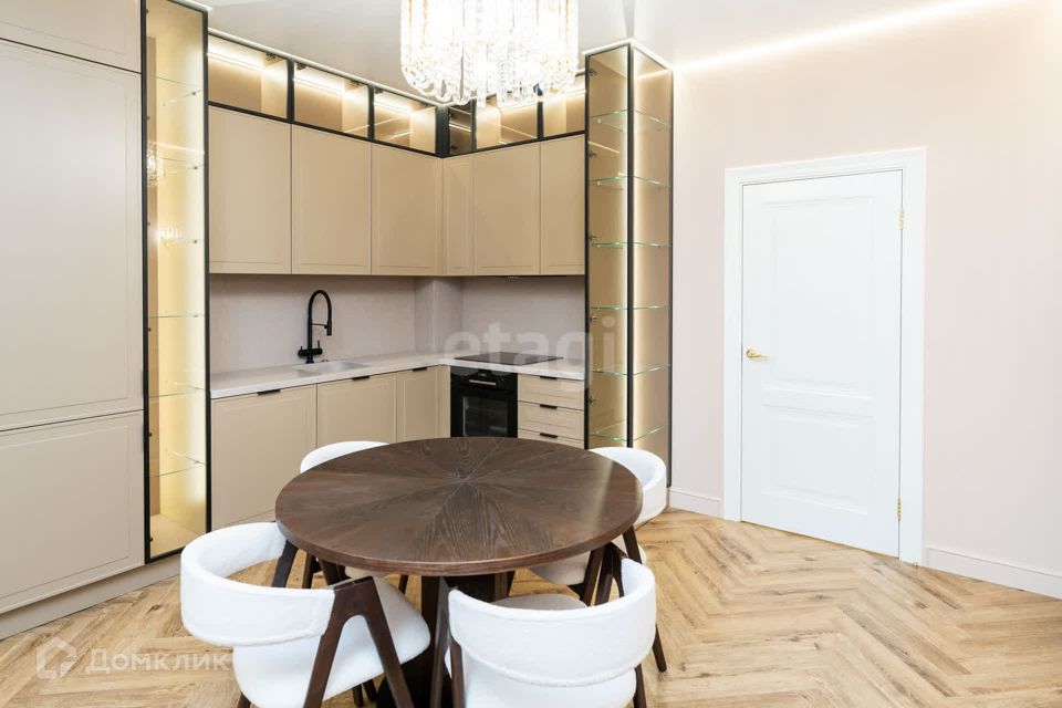 Продаётся 1-комнатная квартира, 48.5 м²