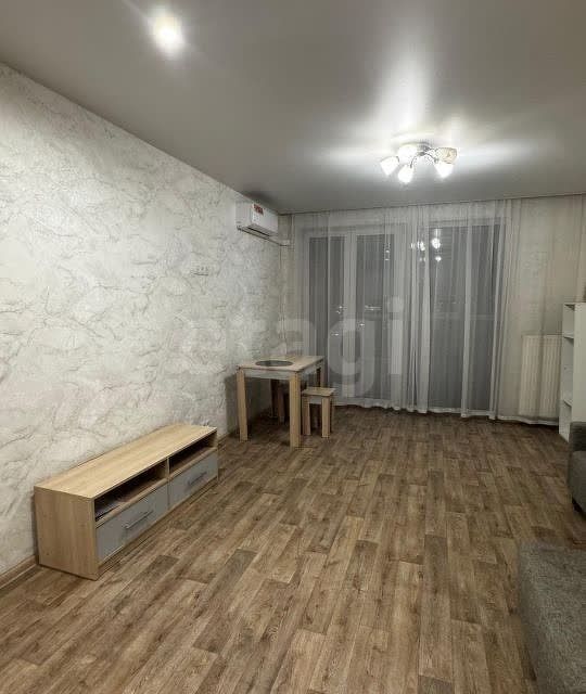 Сдаётся 2-комнатная квартира, 62 м²