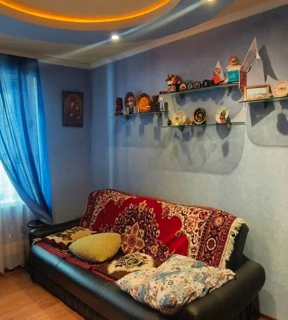 Продаётся 4-комнатная квартира, 86 м²