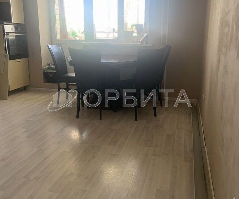 Продаётся 1-комнатная квартира, 52.4 м²
