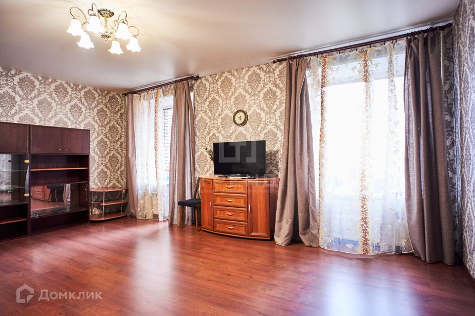 Продаётся 3-комнатная квартира, 104.6 м²