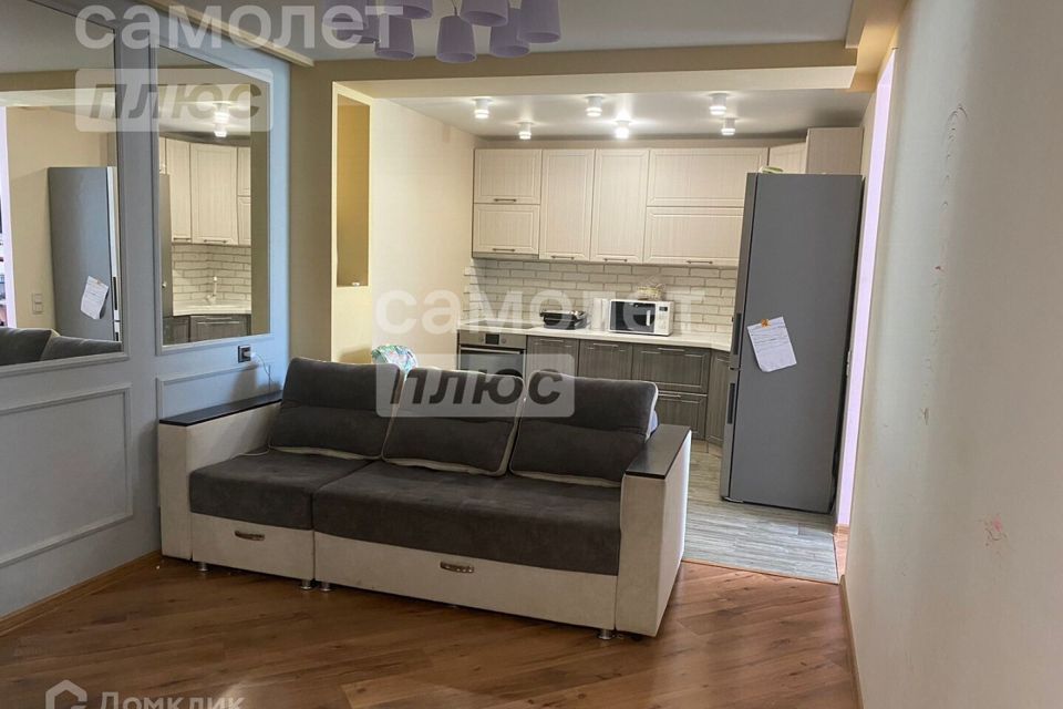Продаётся 3-комнатная квартира, 56.2 м²