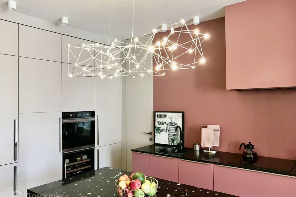 Сдаётся 2-комнатная квартира, 53.4 м²