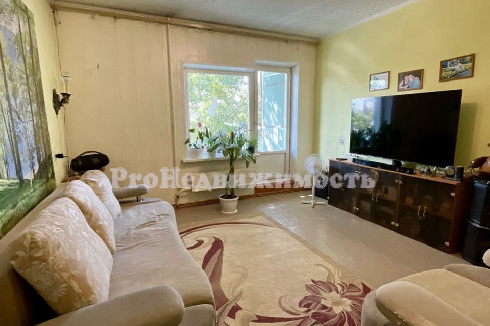 Продаётся 2-комнатная квартира, 49.3 м²