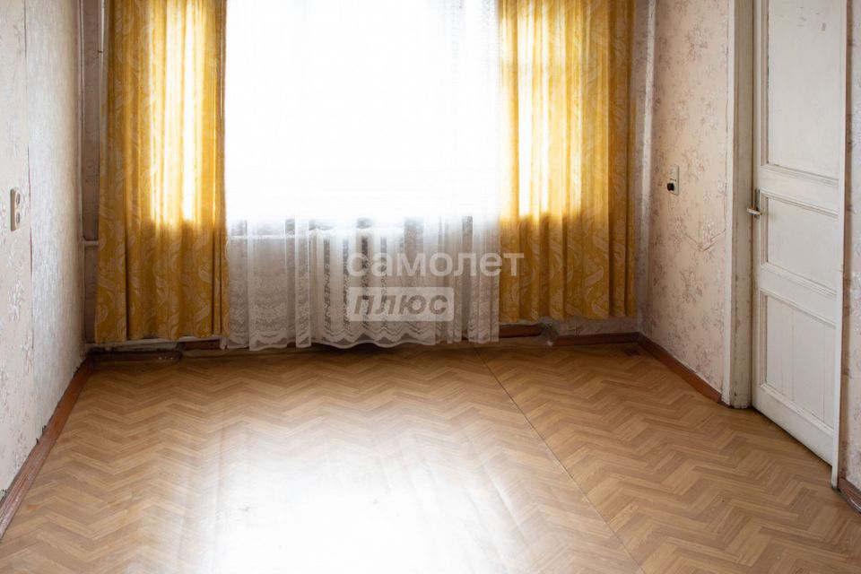 Продаётся 2-комнатная квартира, 42.4 м²