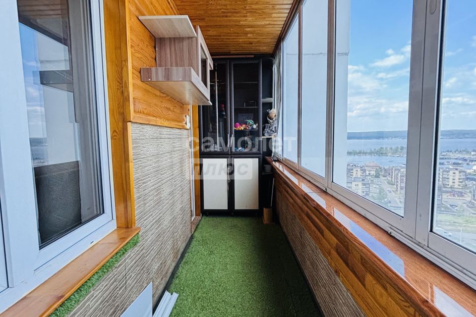 Продаётся 2-комнатная квартира, 62 м²