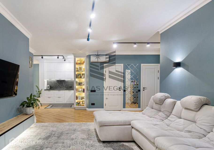 Сдаётся 3-комнатная квартира, 115 м²