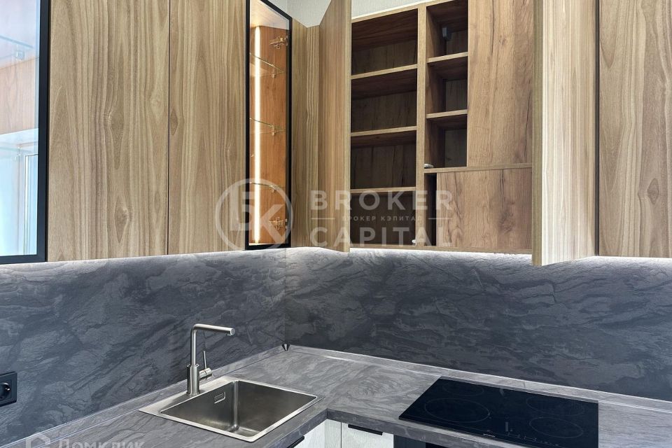 Продаётся 3-комнатная квартира, 56 м²