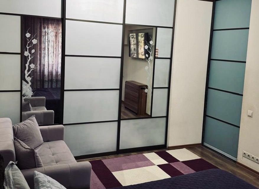 Продаётся 3-комнатная квартира, 58.3 м²