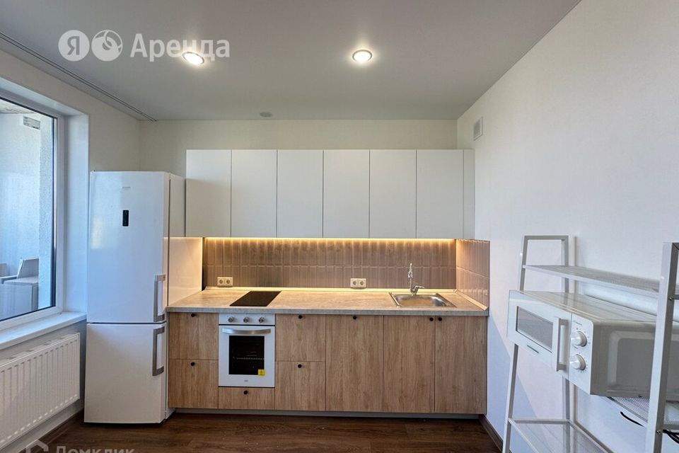 Сдаётся 2-комнатная квартира, 58 м²