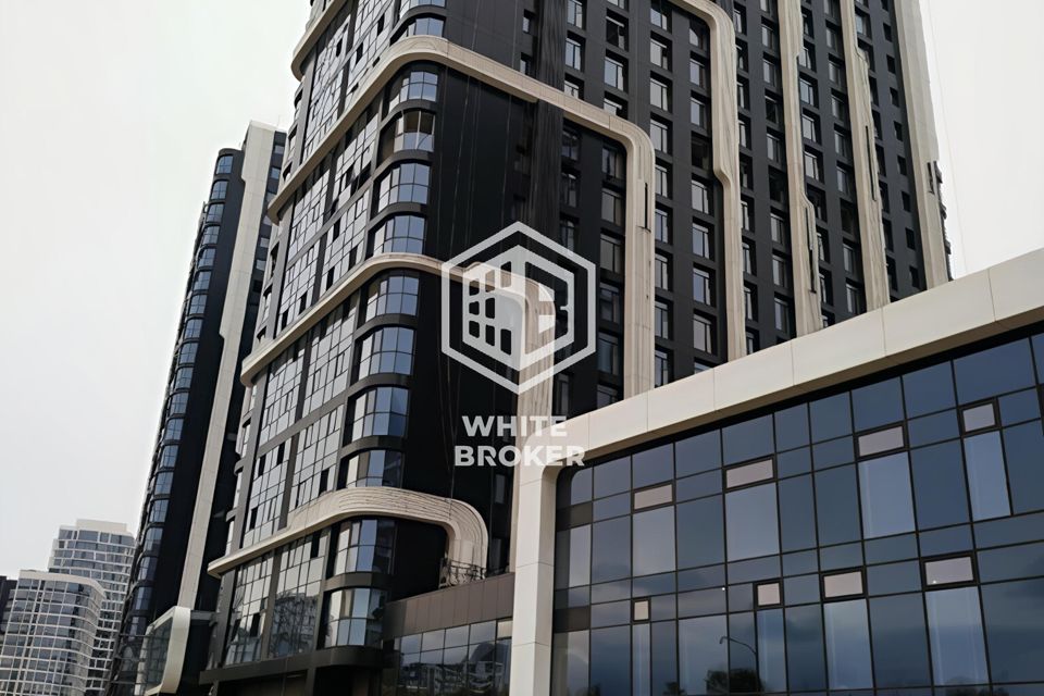 Продаётся 1-комнатная квартира, 102.3 м²