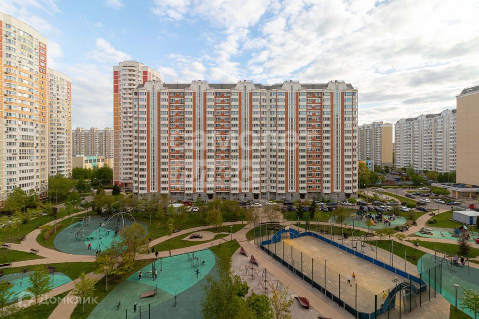 Продаётся 1-комнатная квартира, 37.3 м²