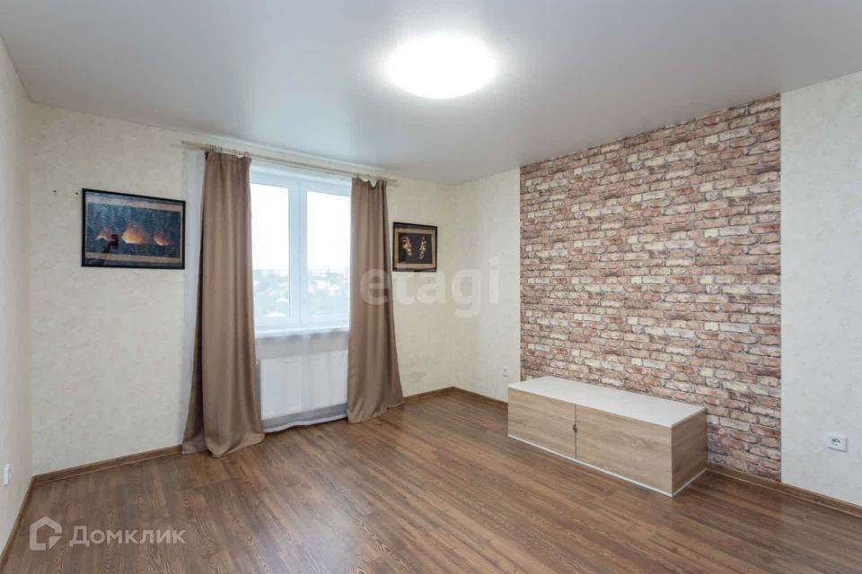 Продаётся 3-комнатная квартира, 72.6 м²