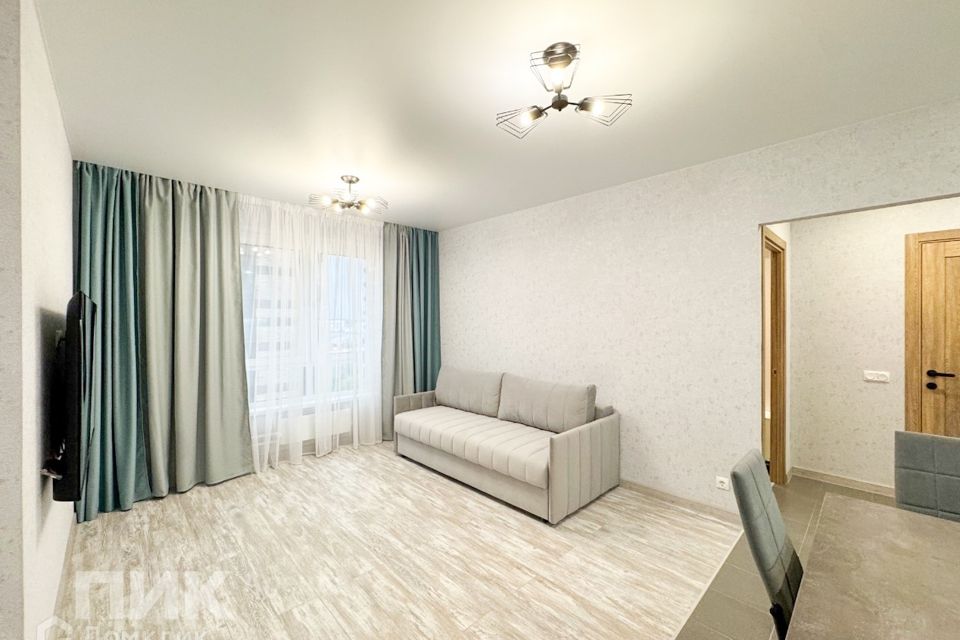 Сдаётся 2-комнатная квартира, 58.2 м²