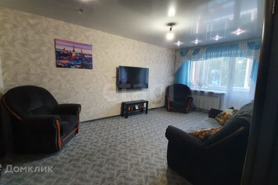 Продаётся 3-комнатная квартира, 61.1 м²