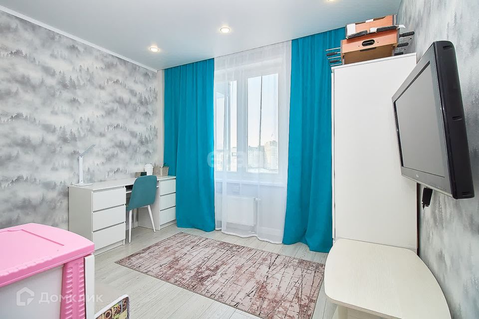 Продаётся 3-комнатная квартира, 69.5 м²