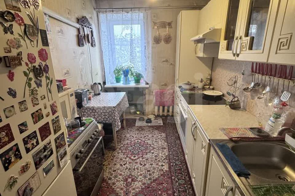 Продаётся 3-комнатная квартира, 59.7 м²