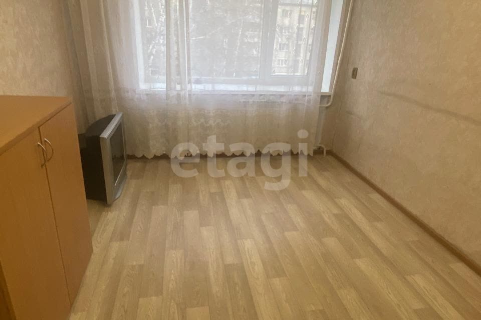 Продаётся комната в 1-комн. квартире, 16 м²