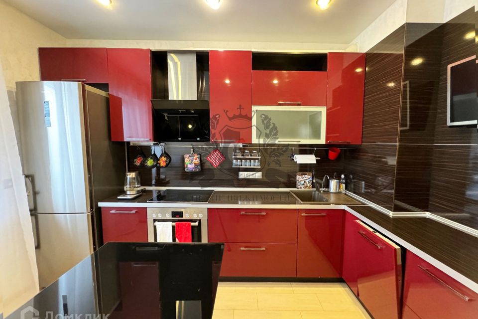 Сдаётся 2-комнатная квартира, 65 м²