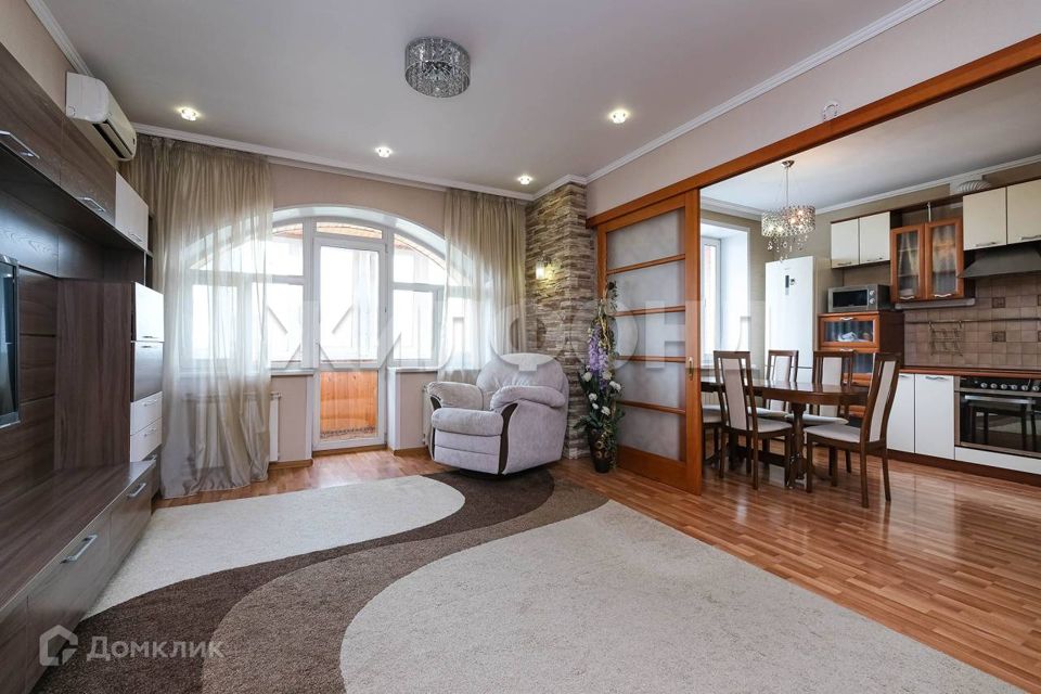 Продаётся 3-комнатная квартира, 96.9 м²