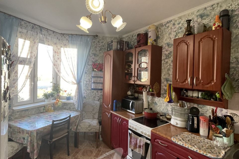 Продаётся 4-комнатная квартира, 107 м²