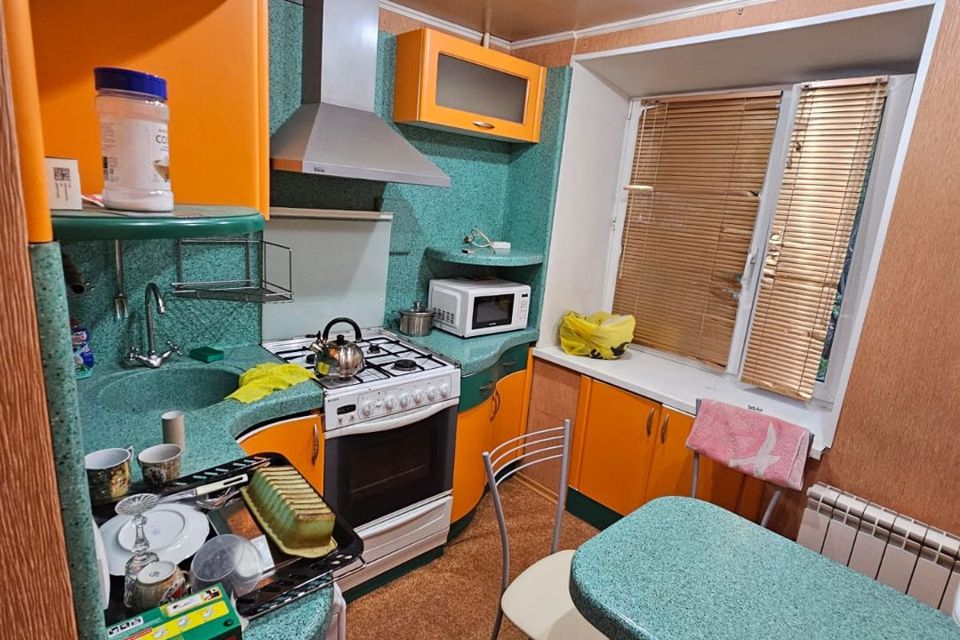 Сдаётся 3-комнатная квартира, 62.6 м²