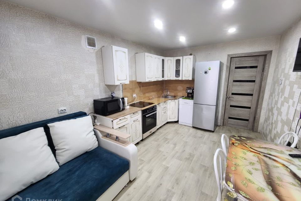 Продаётся 1-комнатная квартира, 40.3 м²