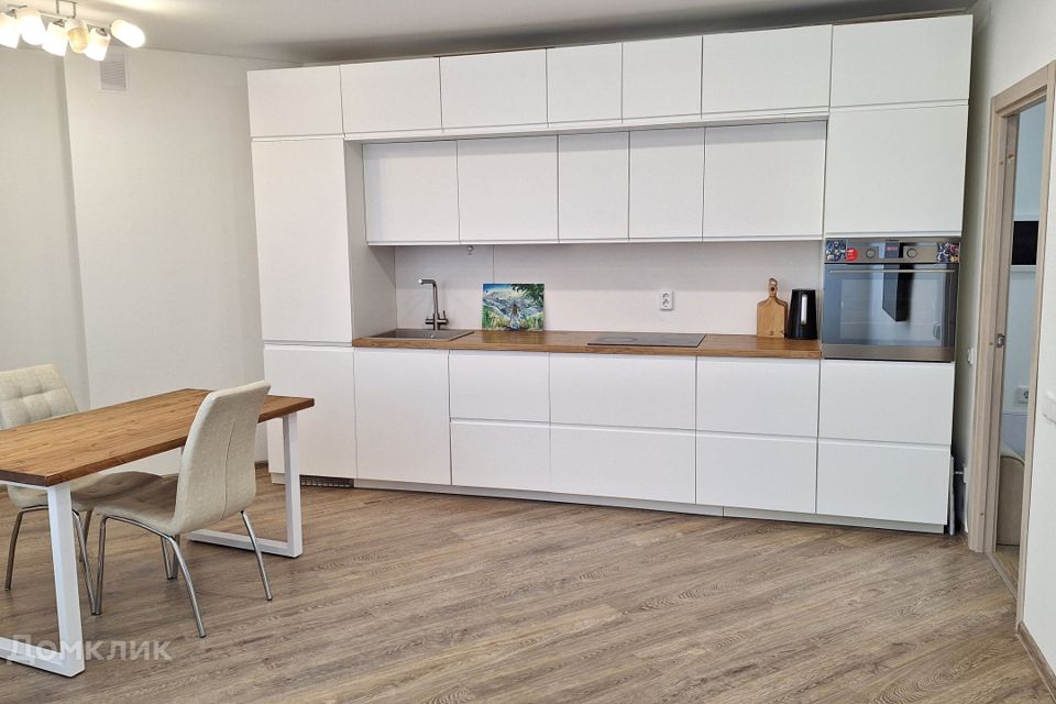 Продаётся 2-комнатная квартира, 63.2 м²