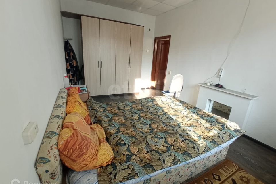 Сдаётся 2-комнатная квартира, 58 м²