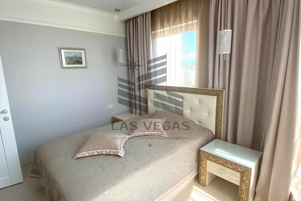 Сдаётся 3-комнатная квартира, 80 м²