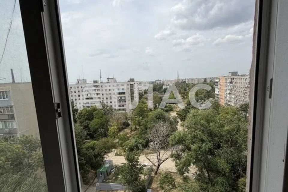 Продаётся 3-комнатная квартира, 56.3 м²