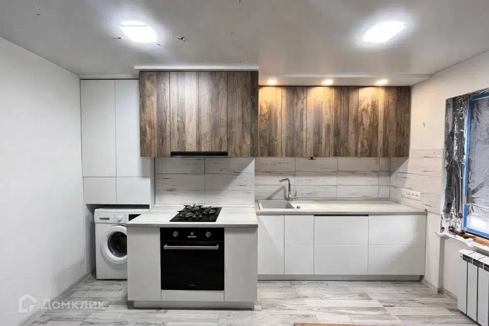 Продаётся 3-комнатная квартира, 64.1 м²