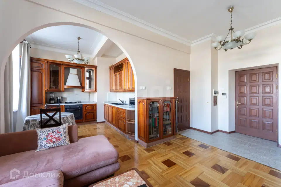 Продаётся 2-комнатная квартира, 52 м²
