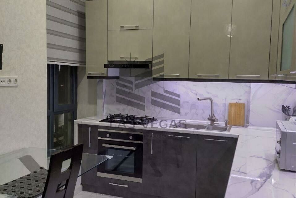 Сдаётся 2-комнатная квартира, 58 м²