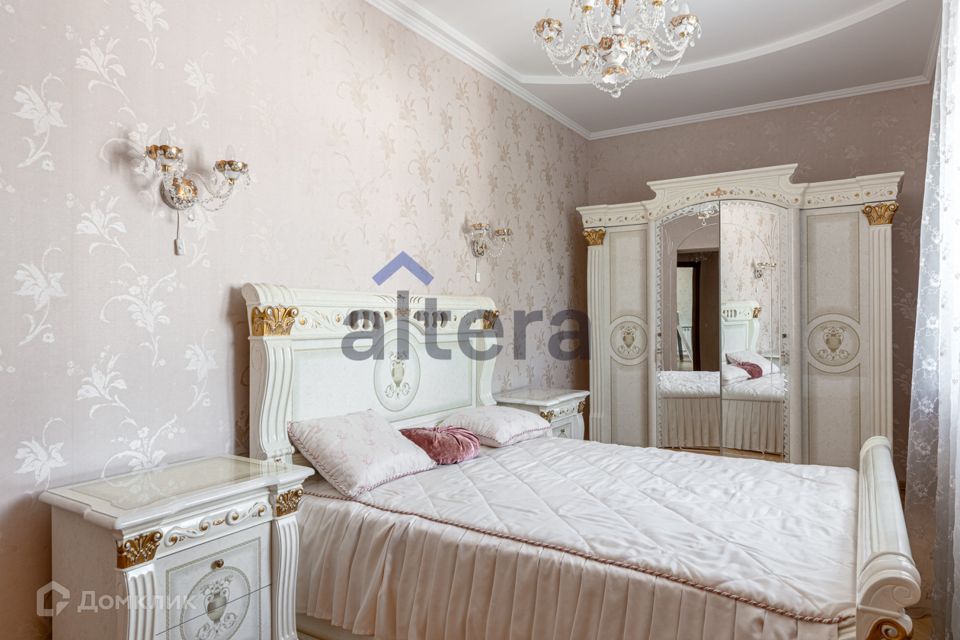 Продаётся 2-комнатная квартира, 95 м²