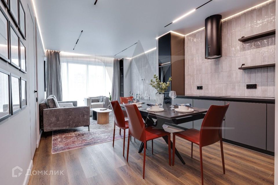 Продаётся 2-комнатная квартира, 66.3 м²